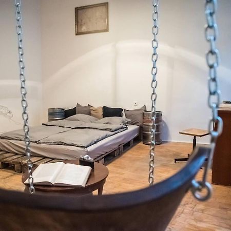 Bed'N'Beer Apartment บูดาเปสต์ ภายนอก รูปภาพ