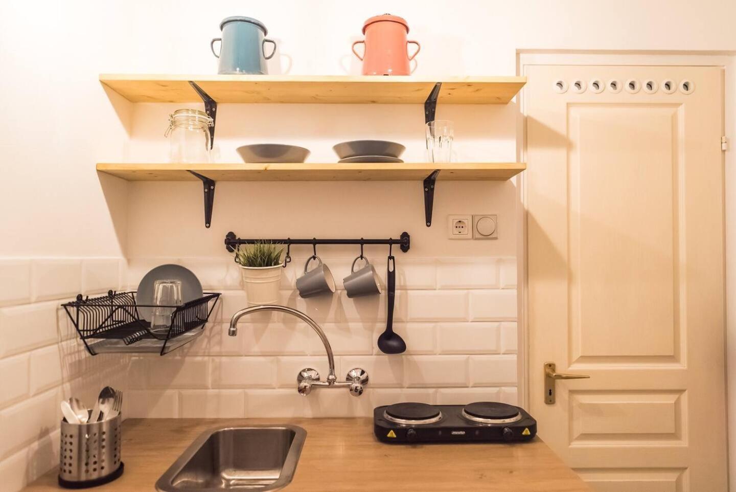 Bed'N'Beer Apartment บูดาเปสต์ ภายนอก รูปภาพ